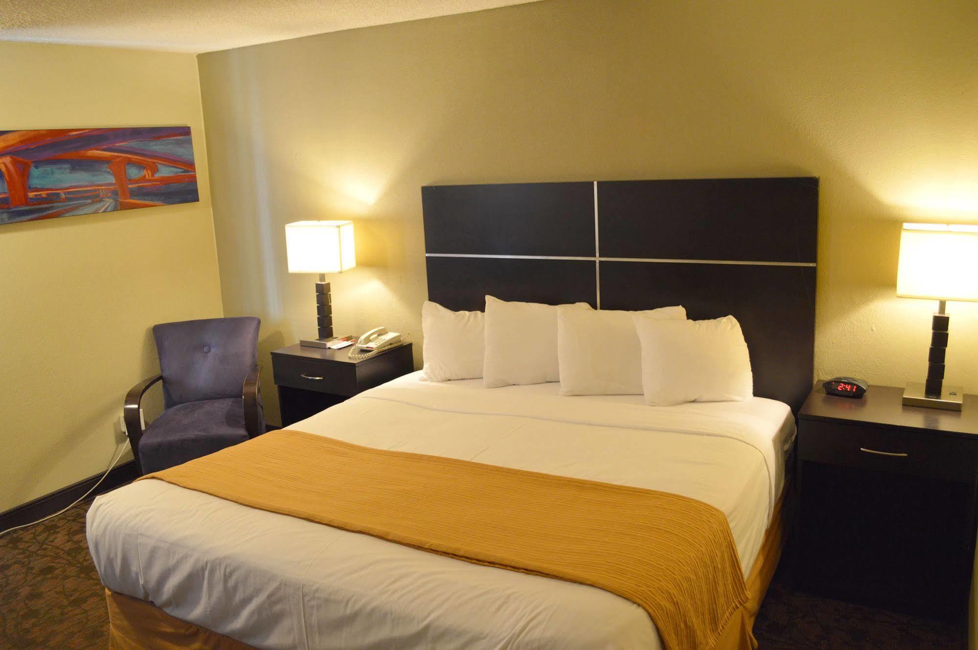 Ramada By Wyndham Albuquerque East Hotel Exterior foto